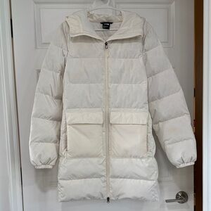 Women's White North Face Gotham Jacket Size Medium